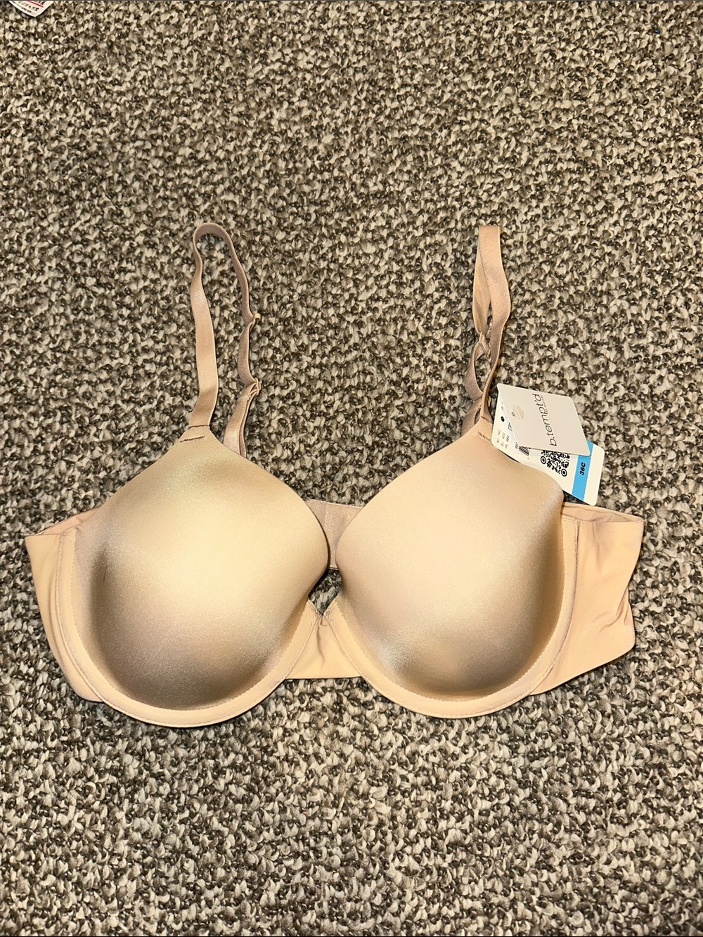 Wacoal Nude Toned Underwire Smooth Molded Bra